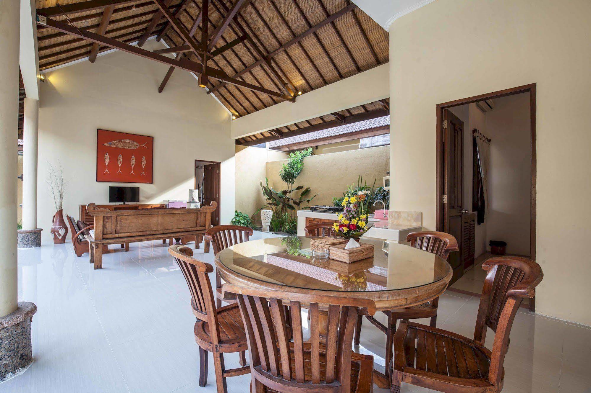 Putu Bali & Spa Villa Seminyak (Bali)