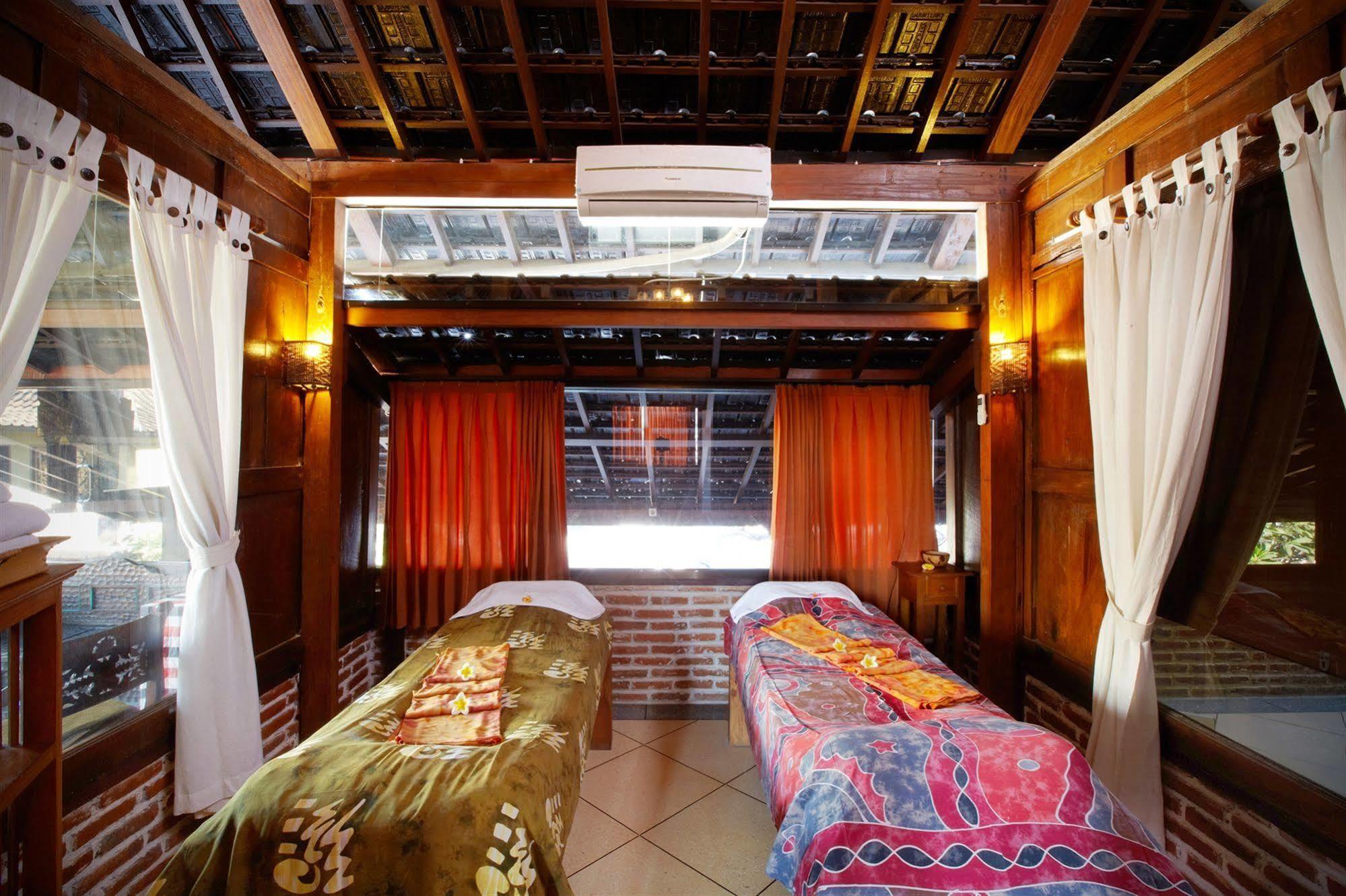 Putu Bali & Spa Villa